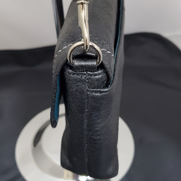 Coach Park Leather Large Flap Wristlet 49177 - Picture 3 of 6